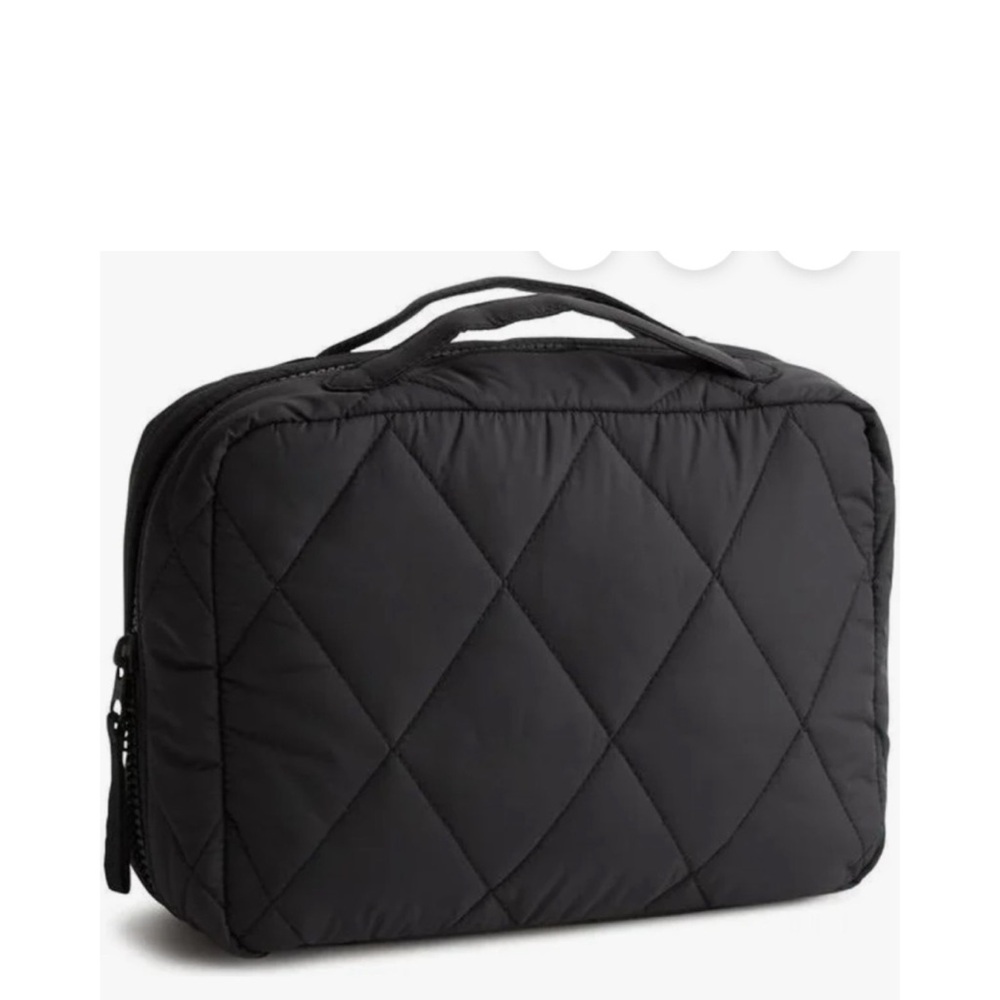 Vera Bradley Quilted Black Hanging Travel Toiletry Bag
